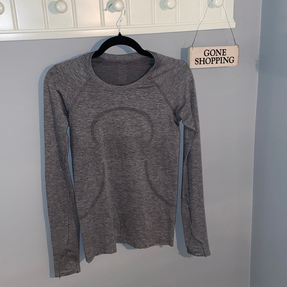 NWOT Lululemon Swiftly Tech Long Sleeve